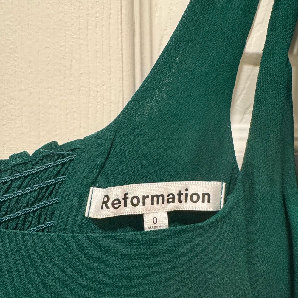 REFORMATION Twilight Dress in Emerald💚 - Picture 8 of 11
